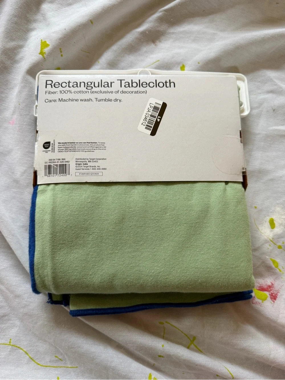 Room Essentials light green rectangular tablecloth with blue trim
